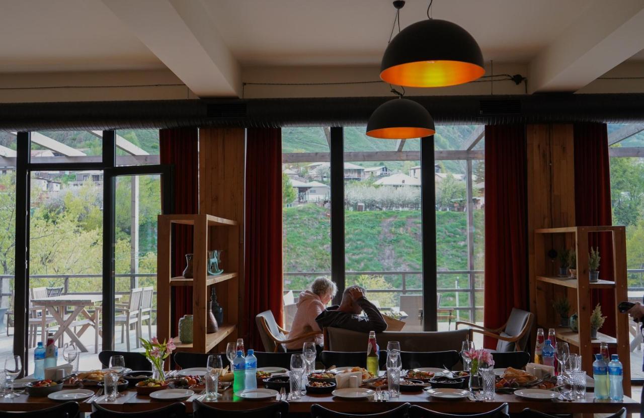 Hotel Stancia Kazbegi - City Center Eksteriør bilde