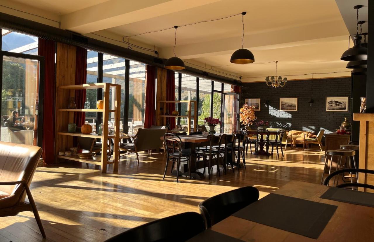 Hotel Stancia Kazbegi - City Center Eksteriør bilde